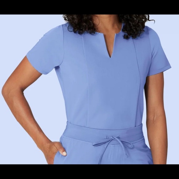 NWT - Mandala Scrub Set - Medium - Coastline Blue - Picture 2 of 6